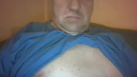 vastagfasz magyar apuci online show from June 2026 07:05:02 PM