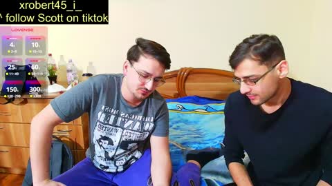 Snapshot of hungeddy chatting on December 2024 09:02:02 PM Eddy online show from December 2024 09:02:02 PM