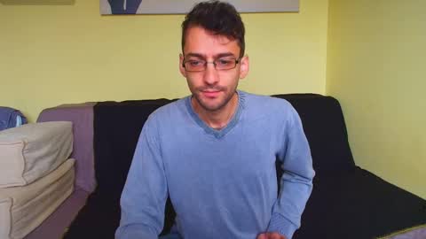 Snapshot of hungeddy chatting on October 2025 10:13:01 AM Eddy online show from October 2025 10:13:01 AM