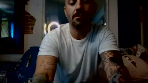 Snapshot of hungherowithoutacape chatting on July 2026 08:19:01 PM hungherowithoutacape online show from July 2026 08:19:01 PM