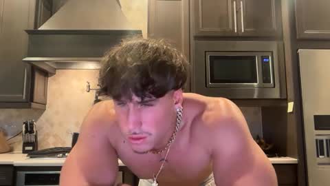 Snapshot of hungkingg22 chatting on October 2025 04:28:01 PM hungkingg22 online show from October 2025 04:28:01 PM