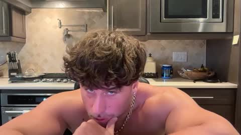 Snapshot of hungkingg22 chatting on October 2025 04:52:02 PM hungkingg22 online show from October 2025 04:52:02 PM