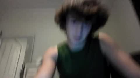 Snapshot of hunglikecrazyy chatting on December 2025 05:35:01 AM Tyler online show from December 2025 05:35:01 AM