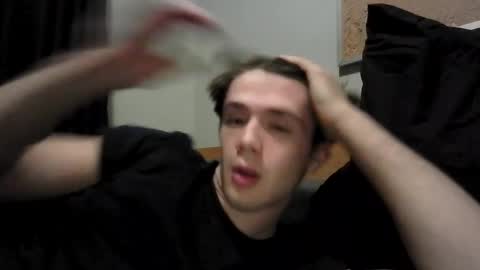 Snapshot of hunglikecrazyy chatting on February 2026 12:04:02 AM Tyler online show from February 2026 12:04:02 AM