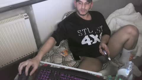 LittleDevilXo1999 online show from December 2025 05:54:01 PM