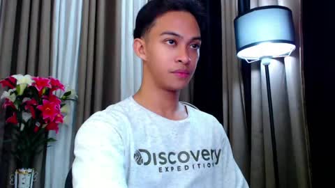 hunk_edward online show from July 2026 12:14:02 PM