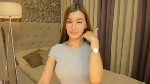 hunkhomerontop online show from June 2026 09:11:02 AM
