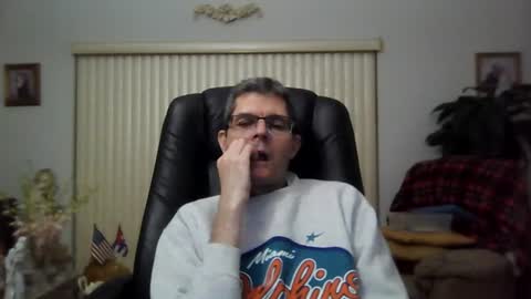 hunkmasclefad458 online show from June 2026 05:39:02 AM