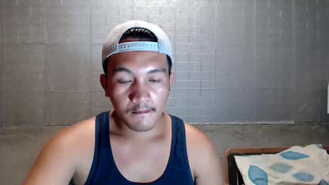 hunkylloyd online show from December 2025 02:18:01 AM