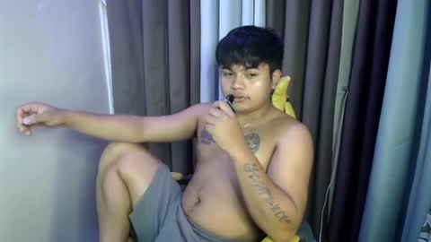 hunkyzeus online show from June 2026 05:45:02 AM