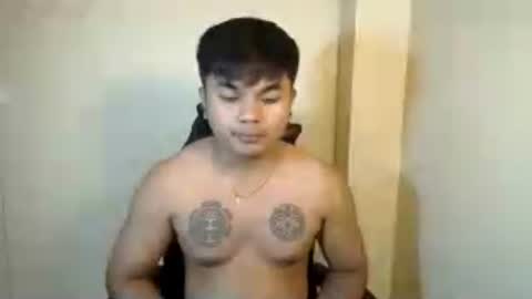hunkyzeus online show from July 2026 04:48:02 PM