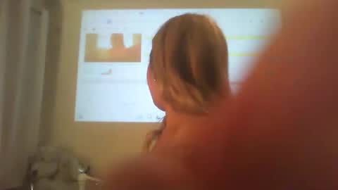 hunnyboo2323 online show from May 2026 12:29:02 AM