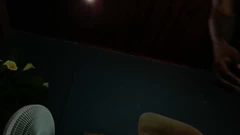 Hunter  online show from January 2026 07:17:02 PM