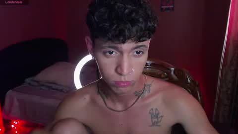 hunter_jagg online show from April 2026 05:06:01 PM