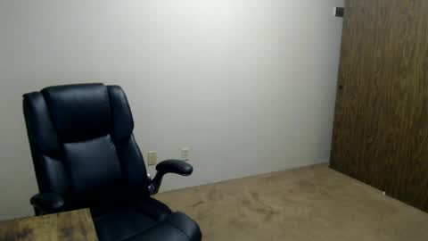 TypsyT7 online show from June 2026 02:40:02 AM