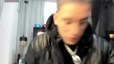 hunterheat_ online show from May 2026 11:50:02 AM