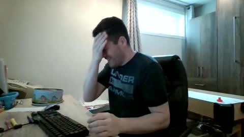 hurley7890 online show from April 2026 01:38:02 PM