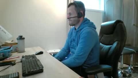 hurley7890 online show from May 2026 03:41:01 PM