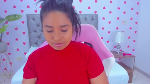 H U R R E M online show from February 2025 02:25:01 AM