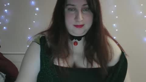 Snapshot of hushandhold chatting on May 2026 05:40:02 PM hushandhold online show from May 2026 05:40:02 PM