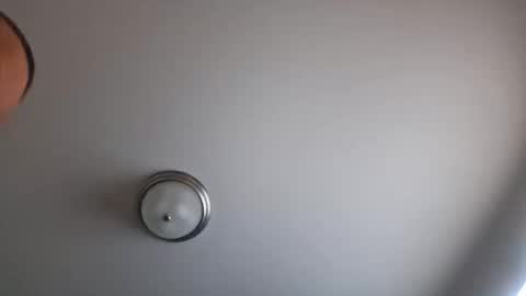 Snapshot of huskeynuts chatting on November 2025 01:55:01 PM huskeynuts online show from November 2025 01:55:01 PM