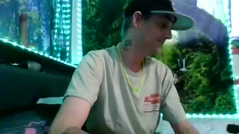 huskyclip70 online show from July 2026 04:01:02 PM