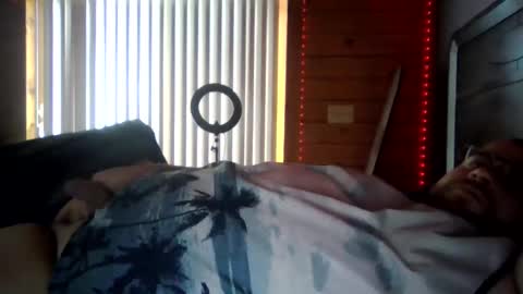 huskydaddyforyou online show from February 2026 04:19:01 PM
