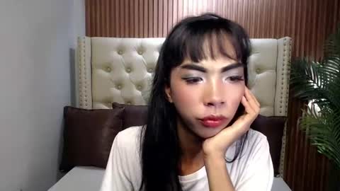 huxley_elenoise online show from July 2026 10:28:02 PM