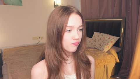 Lily online show from May 2026 07:15:02 AM