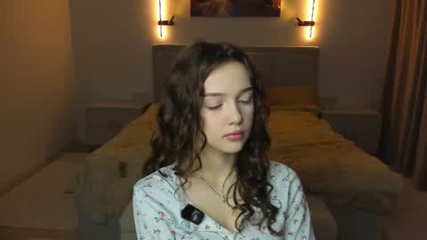 Lily online show from July 2026 07:04:01 AM