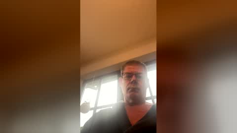 hwjakobs1957 online show from February 2026 07:25:01 AM