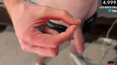 Snapshot of hxngb0i chatting on November 2025 04:10:02 AM hxngb0i online show from November 2025 04:10:02 AM