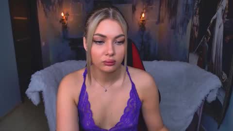 hyileyclark online show from March 2026 12:56:02 PM