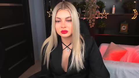 Snapshot of hyileyclark chatting on April 2026 09:24:01 AM hyileyclark online show from April 2026 09:24:01 AM