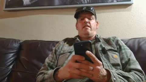 Snapshot of hypatia007_has_issues chatting on January 2026 05:12:02 AM hypatia007_has_issues online show from January 2026 05:12:02 AM