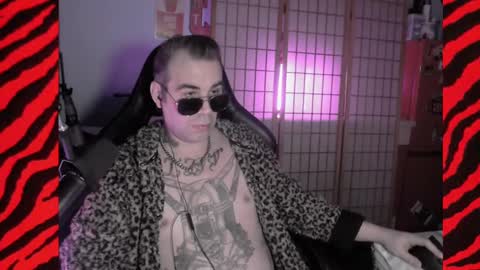 Snapshot of hypnosexray chatting on January 2025 11:26:02 AM Mistress Magenta online show from January 2025 11:26:02 AM