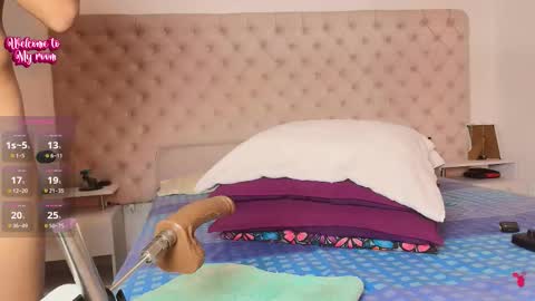 Snapshot of hyun_malee chatting on November 2025 02:12:01 AM K Brandon online show from November 2025 02:12:01 AM