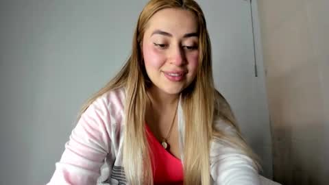 Snapshot of hyunjooo chatting on October 2025 06:06:02 PM Hyun Joo online show from October 2025 06:06:02 PM