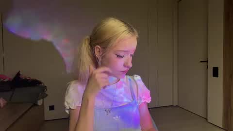 Anny online show from June 2026 05:43:02 PM