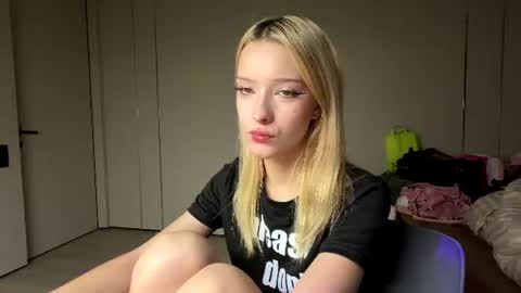 Anny online show from July 2026 06:34:02 PM