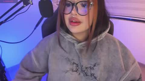 Snapshot of i_am_ari chatting on November 2025 02:10:02 AM Ari online show from November 2025 02:10:02 AM