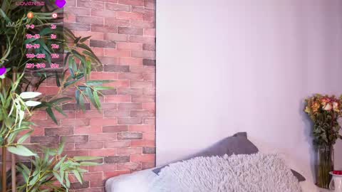 Lucy online show from February 2025 09:21:01 AM