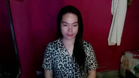 Snapshot of i_am_ur_destiny chatting on November 2025 05:57:01 PM Just ask me online show from November 2025 05:57:01 PM