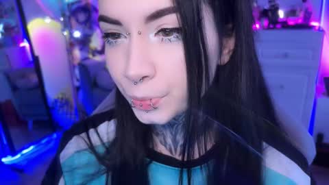 Asya  online show from December 2025 08:32:02 AM