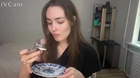 elisabeth online show from September 2025 12:27:02 PM