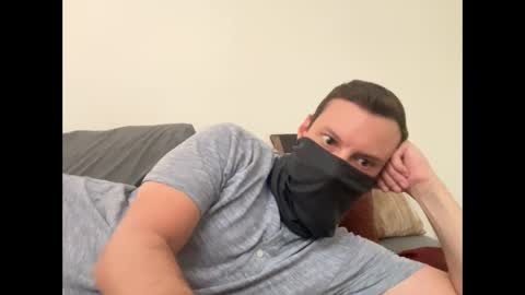 i o ro online show from September 2025 02:35:02 AM