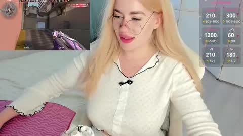 Snapshot of i_want_you_eva chatting on November 2025 10:21:01 AM HiI am EvaPVT is open online show from November 2025 10:21:01 AM