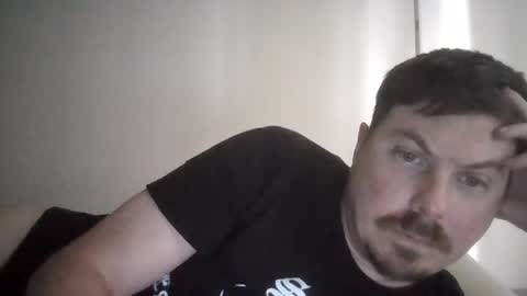 iaguy0587 online show from July 2026 03:18:01 PM
