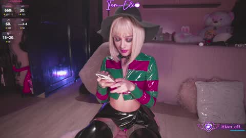 Snapshot of iam_eli chatting on October 2025 09:28:02 PM online show from October 2025 09:28:02 PM