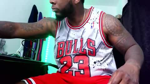 Snapshot of iam_hotbbc chatting on October 2025 03:56:02 AM Mr H Independent model online show from October 2025 03:56:02 AM